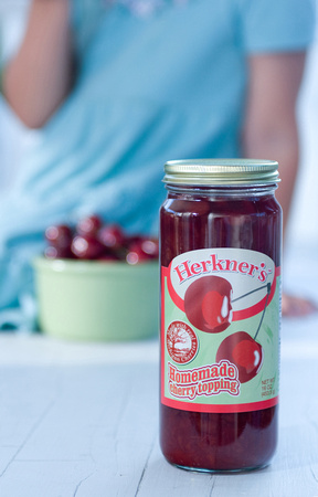 2010 Herkner's Cherry Topping Product Shot